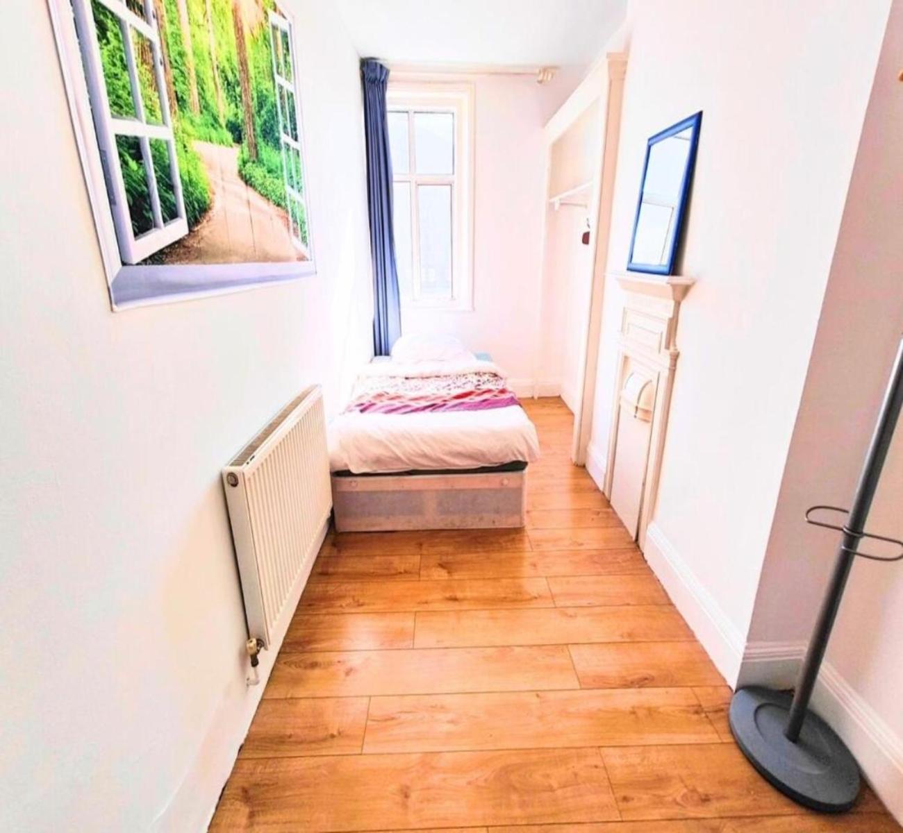 R10 Stylish Double, Prime Spot * Londres
